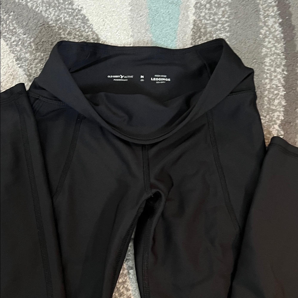 Old Navy Black Active High-Waist Leggings